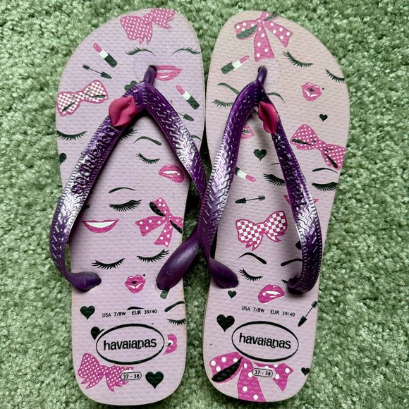 Havaianas Flip Flops beach sandals purple unique lipstick bows eyelash lips - Picture 1 of 4